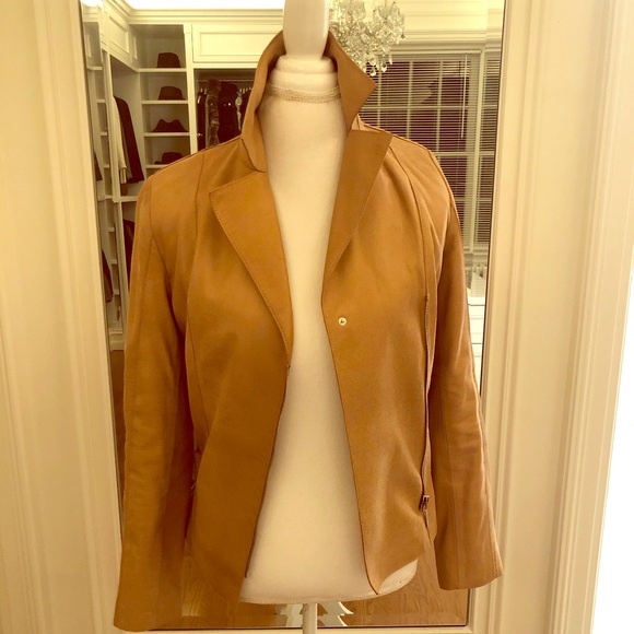 ADRIENNE VITTADINI: Tan/Camel Leather Jacket. - Picture 5 of 9